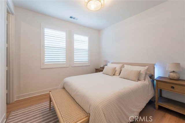 Detail Gallery Image 24 of 49 For 9672 Dawning Dr, Huntington Beach,  CA 92646 - 5 Beds | 4/1 Baths