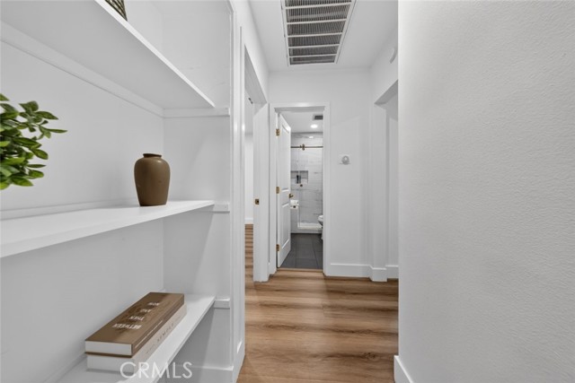 3 Bed Home for Sale in Sun Valley, California