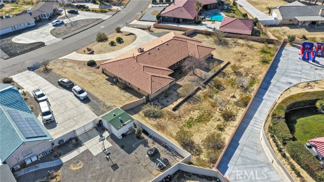 Detail Gallery Image 60 of 66 For 16466 Tude, Apple Valley,  CA 92307 - 4 Beds | 3 Baths