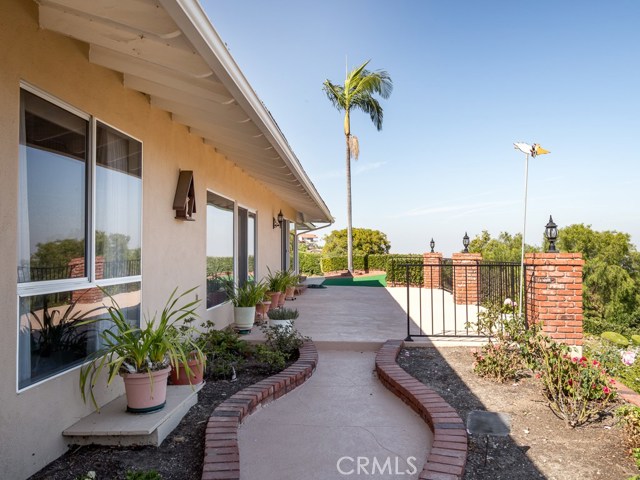 29872 Knoll View Drive, Rancho Palos Verdes, California 90275, 3 Bedrooms Bedrooms, ,2 BathroomsBathrooms,Residential,Sold,Knoll View,PV17240928