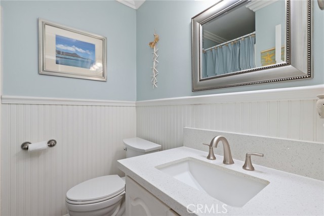 Detail Gallery Image 13 of 32 For 14422 Birmingham Dr, Westminster,  CA 92683 - 3 Beds | 3 Baths