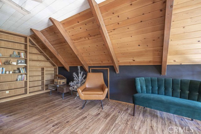 Detail Gallery Image 20 of 43 For 721 Bear Mountain Rd, Big Bear City,  CA 92314 - 3 Beds | 2/1 Baths