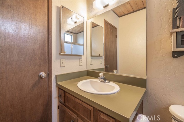 Detail Gallery Image 22 of 44 For 41935 Switzerland Dr #110,  Big Bear Lake,  CA 92315 - 3 Beds | 2/1 Baths