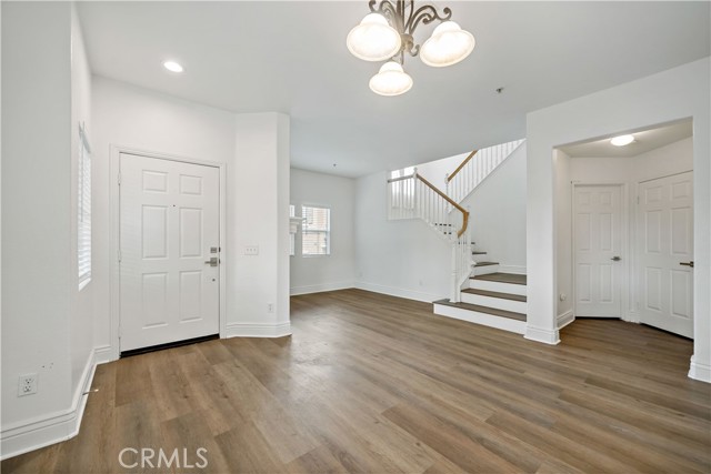 Image 3 of 40 For 26487 Arboretum Way 2104