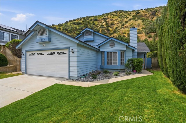 Front Image Thumbnail for CRSR26069275