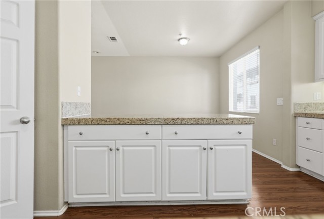 Detail Gallery Image 15 of 49 For 33710 Willow Haven, Murrieta,  CA 92563 - 3 Beds | 2/1 Baths