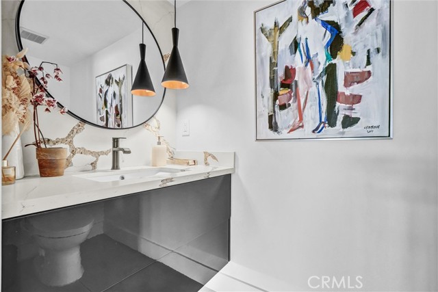 Detail Gallery Image 18 of 58 For 16412 Ardsley Cir, Huntington Beach,  CA 92649 - 4 Beds | 3/1 Baths