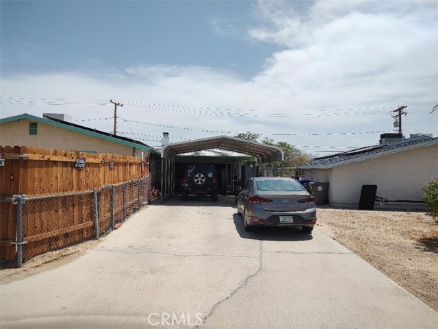 Detail Gallery Image 2 of 28 For 6163 Sun Ct, Twentynine Palms,  CA 92277 - 3 Beds | 1 Baths