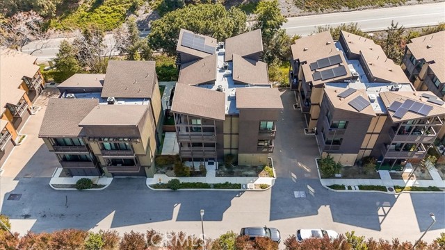 4201 Pennsylvania Avenue, La Crescenta CA: https://media.crmls.org/medias/555b08c0-d44d-4d41-b024-294462be329c.jpg