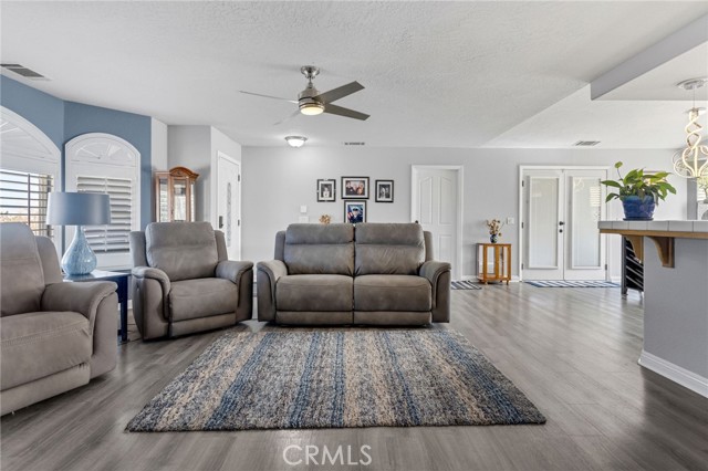 Detail Gallery Image 15 of 59 For 1237 Mono, Pinon Hills,  CA 92372 - 3 Beds | 2 Baths