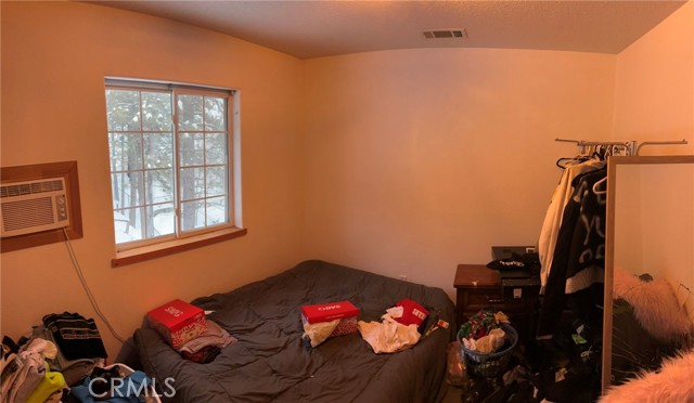 Detail Gallery Image 24 of 29 For 5412 Heath Creek, Wrightwood,  CA 92397 - 3 Beds | 2/1 Baths