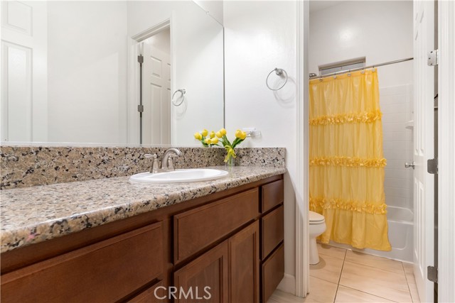 Detail Gallery Image 24 of 43 For 9119 Claro De Luna Dr, Bakersfield,  CA 93314 - 4 Beds | 2/1 Baths