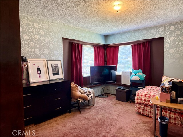 Detail Gallery Image 11 of 11 For 542 N Hanover St, Anaheim,  CA 92801 - 4 Beds | 2/1 Baths
