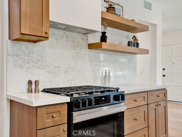 3212 Sunnywood Drive, Fullerton CA: https://media.crmls.org/medias/555c5c5e-866f-4a04-a9e1-d1bfe796b7b9.jpg