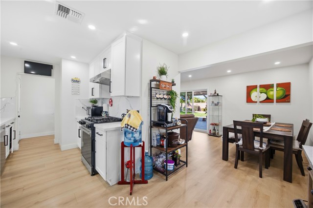 Detail Gallery Image 13 of 33 For 15625 Loukelton, La Puente,  CA 91744 - 4 Beds | 2 Baths