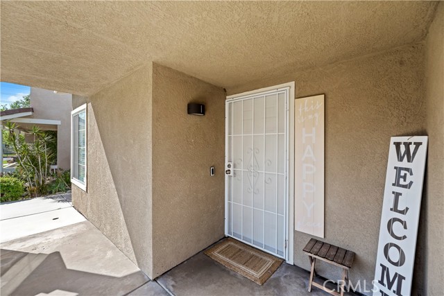 Detail Gallery Image 6 of 40 For 7235 Ayers Rock, Riverside,  CA 92508 - 3 Beds | 2 Baths