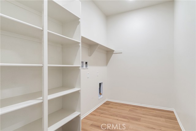 Detail Gallery Image 7 of 24 For 13739 Mesa View, Victorville,  CA 92392 - 4 Beds | 2 Baths