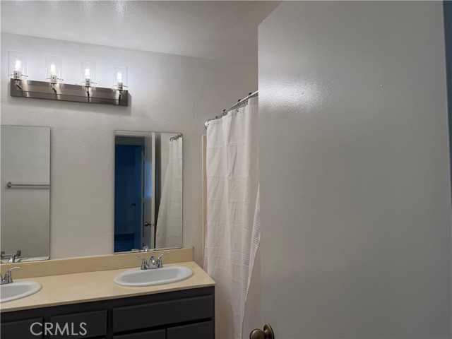 Detail Gallery Image 18 of 25 For 2866 Treeview, Fullerton,  CA 92835 - 4 Beds | 3 Baths