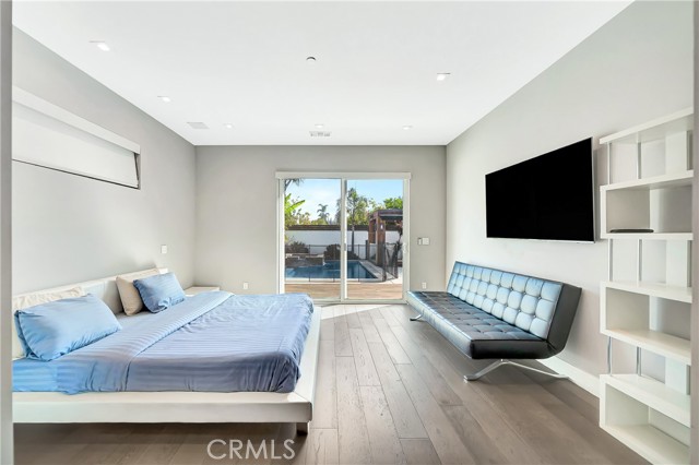 5622 Katherine, Sherman Oaks CA: https://media.crmls.org/medias/55617c76-7f63-43e9-8635-cbf87d50de30.jpg