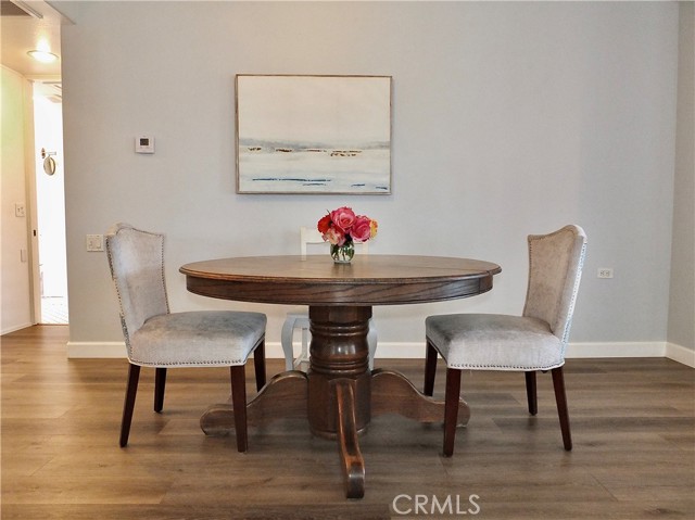 Detail Gallery Image 4 of 53 For 1560 Homewood Rd #114-L,  Seal Beach,  CA 90740 - 2 Beds | 2 Baths