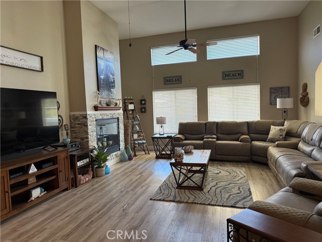 Detail Gallery Image 9 of 46 For 4525 Biltmore, Chowchilla,  CA 93610 - 3 Beds | 2 Baths
