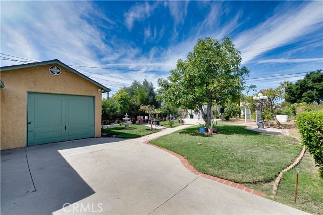 Detail Gallery Image 14 of 21 For 175 N San Gabriel Ave, Azusa,  CA 91702 - 2 Beds | 1 Baths