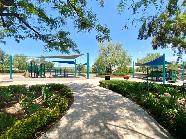 8875 Soothing Court, Corona CA: https://media.crmls.org/medias/55656f4a-6e59-497e-9d2c-771a381fa1a1.jpg