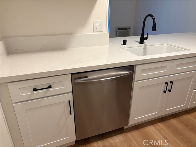 Detail Gallery Image 6 of 11 For 1541 La Palma Ave #A4,  Anaheim,  CA 92805 - 2 Beds | 1 Baths