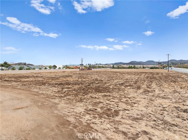 0 Murrieta Rd, Menifee CA: https://media.crmls.org/medias/5565e57b-0078-46e7-b223-0d001e421e01.jpg
