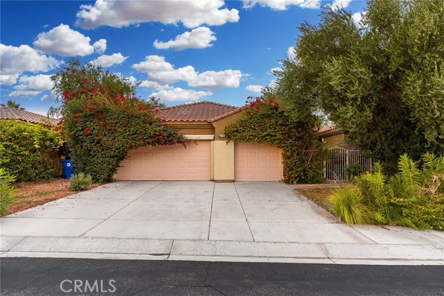 Detail Gallery Image 1 of 1 For 42045 Hideaway St, Indio,  CA 92203 - 4 Beds | 4 Baths