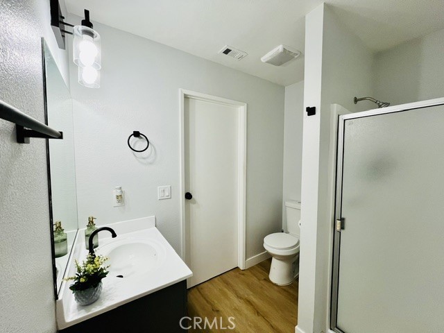 https://media.crmls.org/medias/5566f654-e22a-4274-a1a6-06f266f665ac.jpg?preset=X-Large