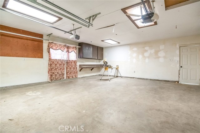 Detail Gallery Image 16 of 19 For 3654 Thompson, Selma,  CA 93662 - 3 Beds | 2 Baths