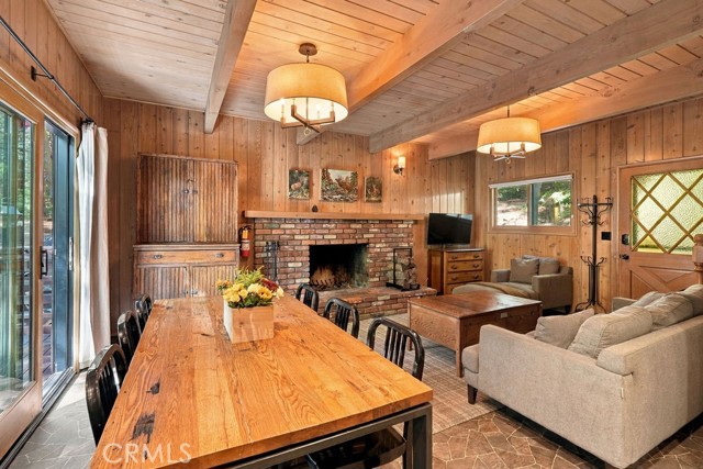 813 Poe Court, Lake Arrowhead, CA 92352