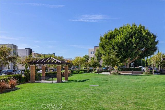 Detail Gallery Image 28 of 31 For 12913 Mission #108,  Hawthorne,  CA 90250 - 2 Beds | 2/1 Baths