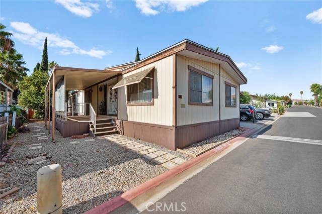 Detail Gallery Image 1 of 30 For 4041 Pedley Rd #133,  Riverside,  CA 92509 - 3 Beds | 2 Baths