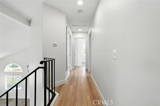 251 Royal Glen Drive, Fallbrook CA: https://media.crmls.org/medias/55690bd1-6386-4cb3-8b53-7787fb99c4b1.jpg