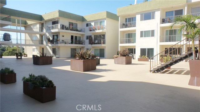 1600 Ardmore Avenue, Hermosa Beach, California 90254, 2 Bedrooms Bedrooms, ,1 BathroomBathrooms,Residential,Sold,Ardmore,SB17049040