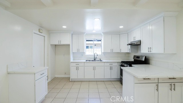 Front Image Thumbnail for CRPW25262934