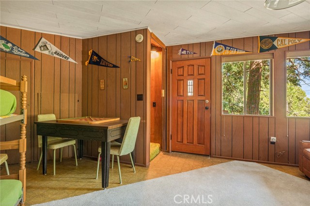 24379 Bernard, Crestline, CA 92325
