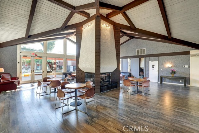 Detail Gallery Image 38 of 50 For 3723 Country Club Drive #9,  Long Beach,  CA 90807 - 3 Beds | 2 Baths