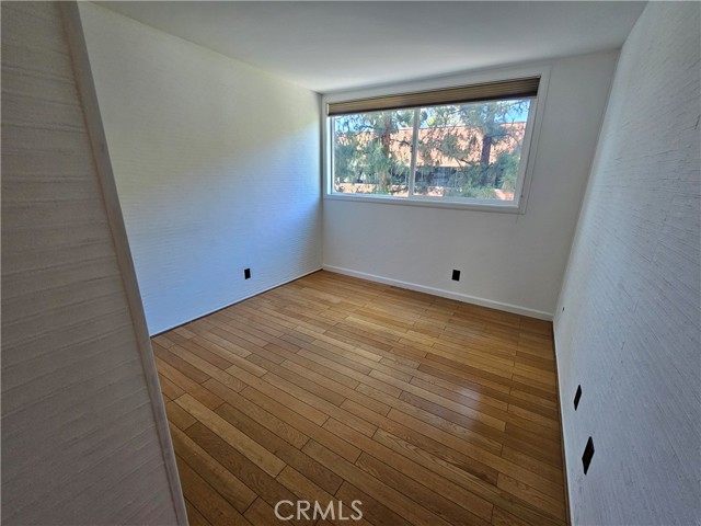 4836 Balboa Avenue, Encino CA: https://media.crmls.org/medias/556bd44e-af29-4e12-93c4-fdbf6619c586.jpg