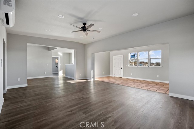 Detail Gallery Image 8 of 49 For 25245 2nd Ave, Los Molinos,  CA 96055 - 4 Beds | 2/1 Baths