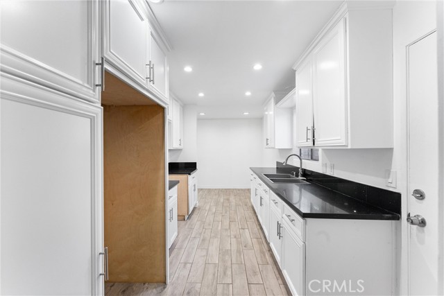 Detail Gallery Image 8 of 23 For 2748 E 58th St, Huntington Park,  CA 90255 - – Beds | – Baths