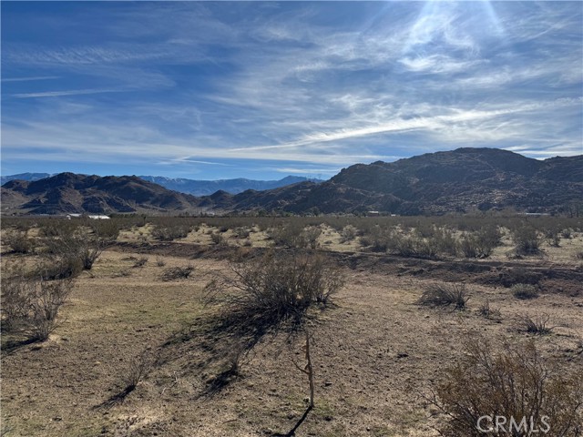 Detail Gallery Image 7 of 10 For 0 Cove Rd, Lucerne Valley,  CA 92356 - – Beds | – Baths