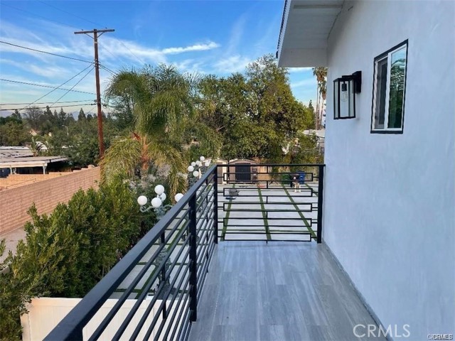 Detail Gallery Image 28 of 31 For 18403 Devonshire St, Northridge,  CA 91325 - 2 Beds | 2/1 Baths