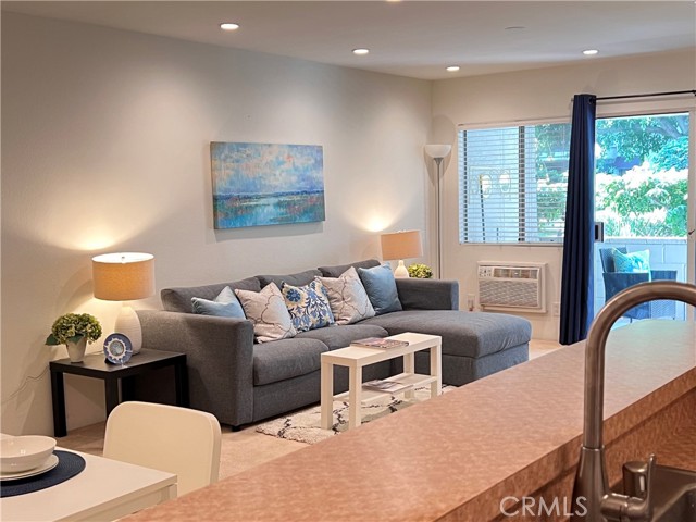 Detail Gallery Image 10 of 44 For 4900 Overland Avenue #125,  Culver City,  CA 90230 - 2 Beds | 2 Baths