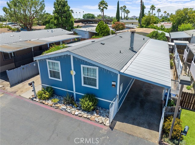 1097 N State Street, Hemet CA: https://media.crmls.org/medias/556ff074-9f19-47d8-ad64-a37cd1db2628.jpg
