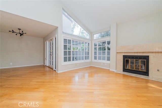 Detail Gallery Image 6 of 24 For 96 Stanford Ct, Irvine,  CA 92612 - 2 Beds | 1/1 Baths