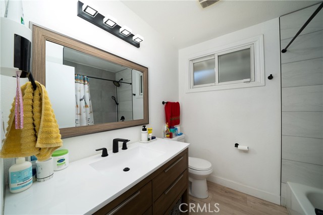 9966 Vernon Avenue, Montclair CA: https://media.crmls.org/medias/55709078-92ca-412c-a31a-979f0a81386b.jpg