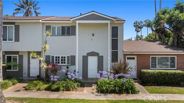 8195 Pawtucket Drive, Huntington Beach CA: https://media.crmls.org/medias/5570e035-d23a-4748-b6bb-bbdff63935f3.jpg